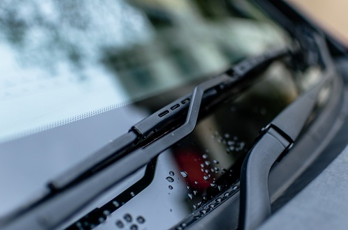 Maximising Safety and Comfort with Professional Windscreen Services